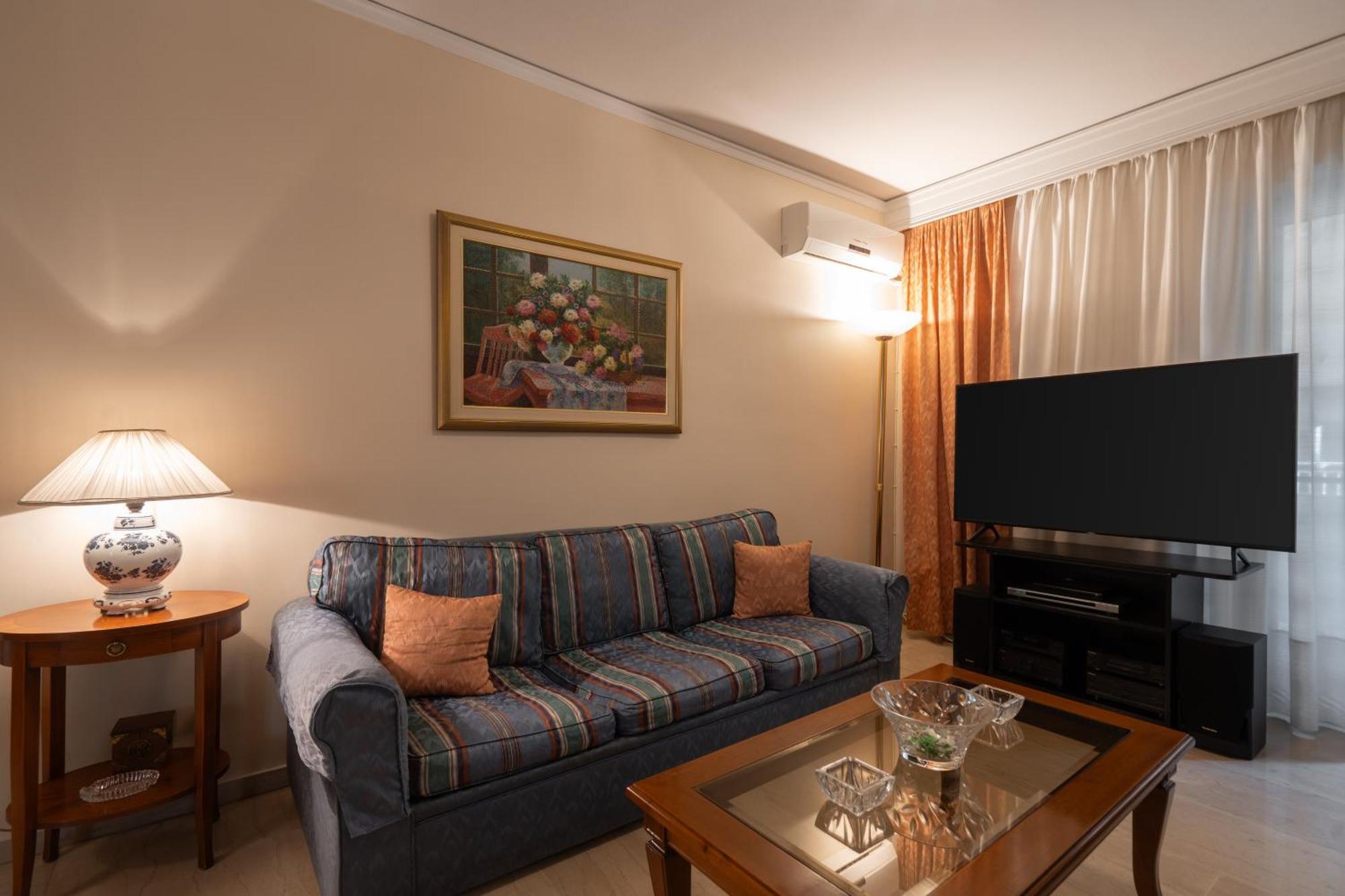 Thissio Family Apartment Афины Экстерьер фото